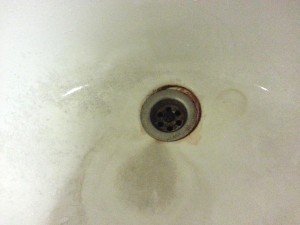 How to Replace Sink Trap - Home DIY | www.devonbuy.com