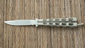 butterfly knife weehawk blade balisong