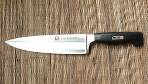 Zwilling J A Henckels Four Star