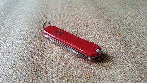 Victorinox Classic SD